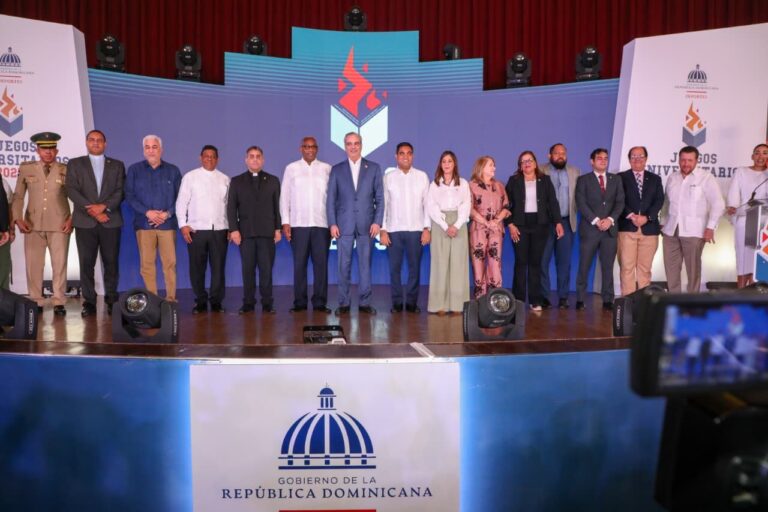 Presidente Abinader y ministro Kelvin Cruz inauguran Juegos Universitarios 2025 tras 13 años de pausa