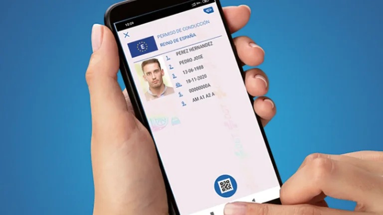 #Mundo:La UE da luz verde al nuevo carné de conducir, que podrá sacarse desde los 17 años #FVDigital