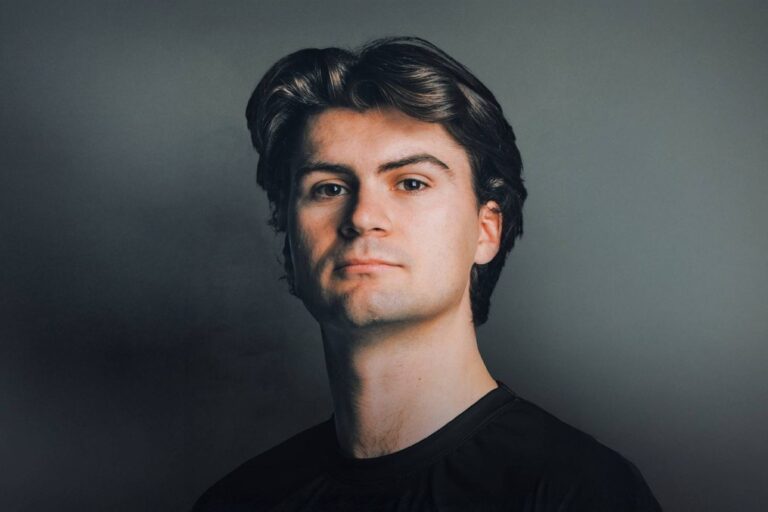 Competirá en F2 con Hitech #F1 #FVDigital