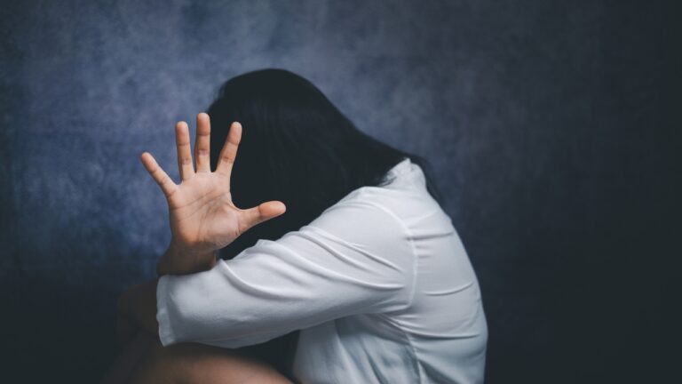 Comunidad agrede a presunto implicado en abuso sexual #FVDigital