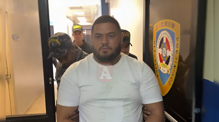 Detienen en Santo Domingo a individuo vinculado a suceso en el Distrito Municipal de Cenoví