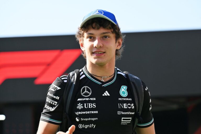 Antonelli asombra con una precisión de milésimas de segundo #F1 #FVDigital