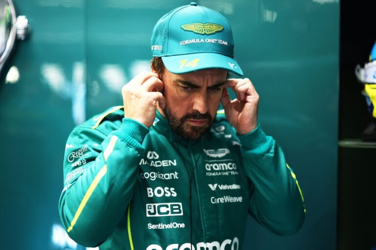 La enigmática respuesta de Alonso a la pérdida de ritmo: "No puedo ser del todo sincero" #F1 #FVDigital