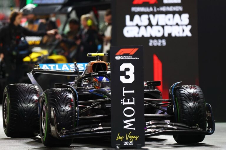 Sainz tras su top 3: "Creía que era pole, pero estoy muy contento" #F1 #FVDigital