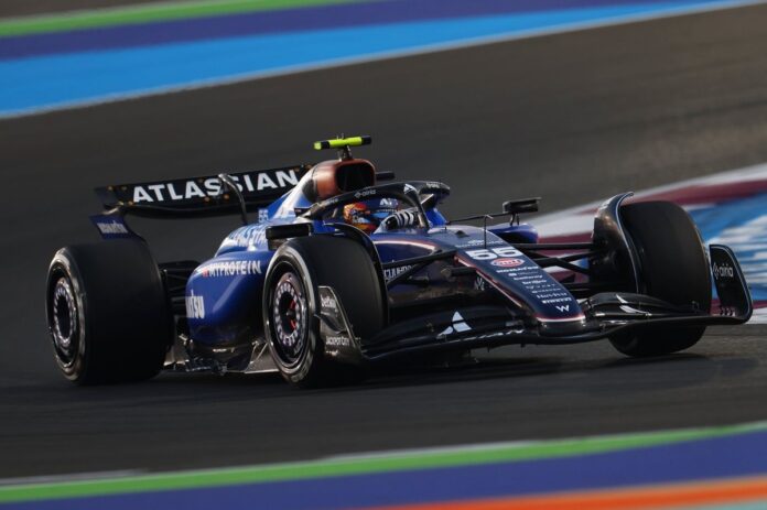 1764357996_carlos-sainz-williams.jpg