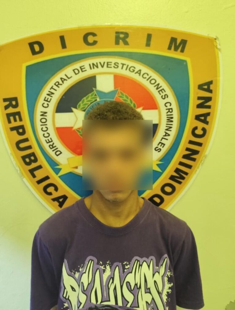 Policiales: Policía Nacional apresa a dos hombres por robo, violencia y amenazas en operativos realizados en La Vega