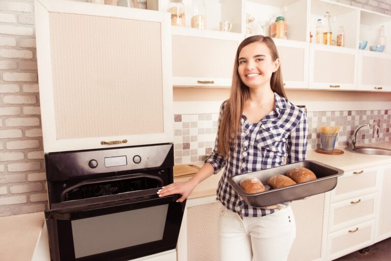 #Salud: 5 cosas que NUNCA debes guardar en el horno