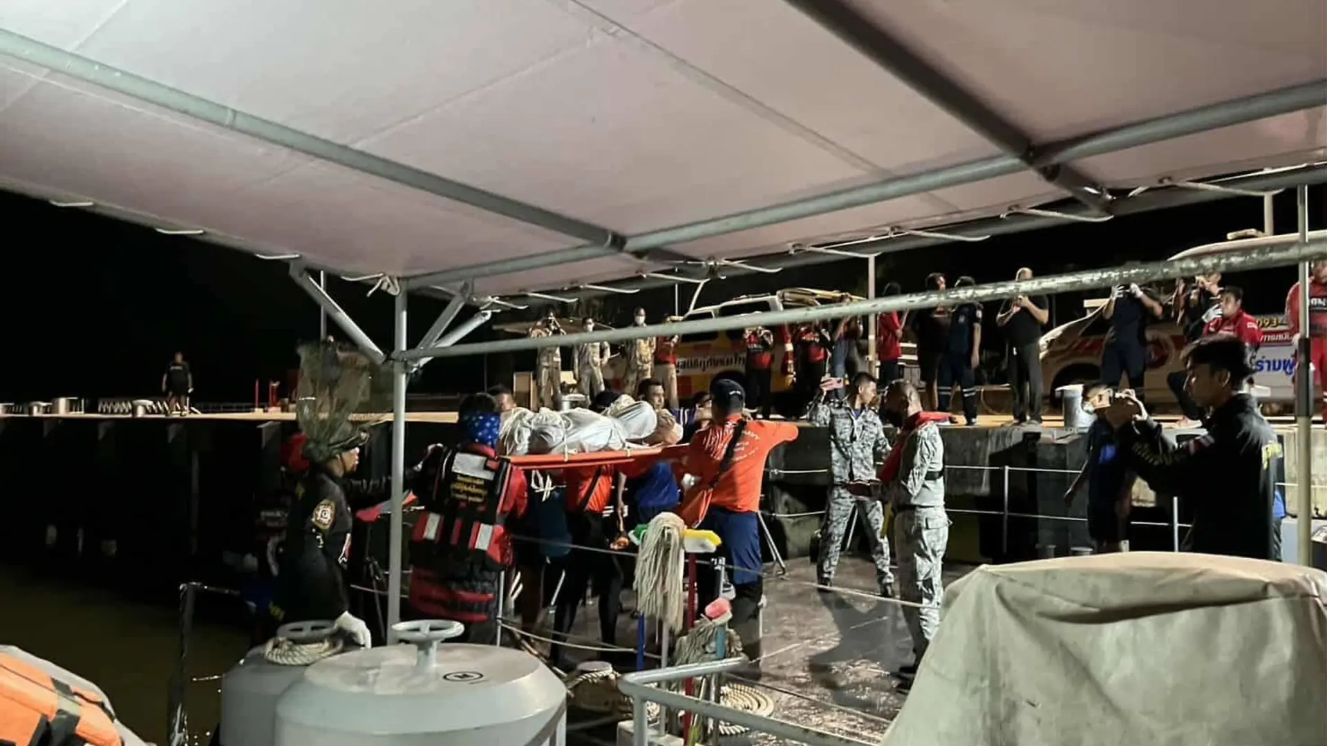 #Mundo:Centenares de desaparecidos y siete muertos tras el naufragio de un barco con rohinyás en Malasia #FVDigital