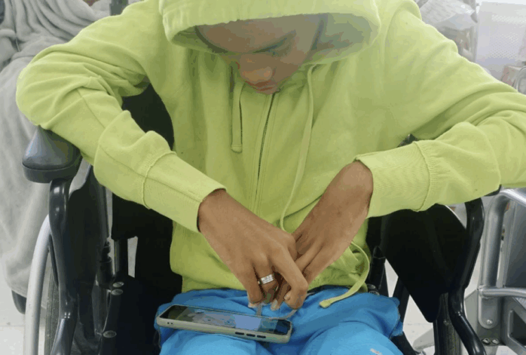 Ayudemos a este joven dominicano – #DeInteres   #FVDigital