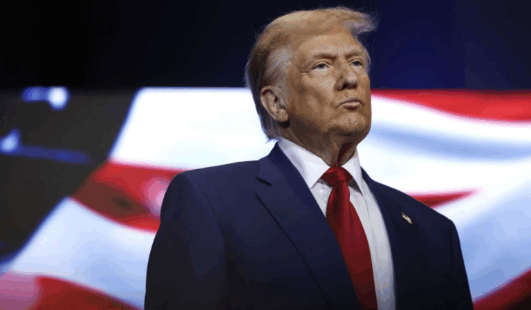 Donald Trump dice que EEUU evalúa planes de desnuclearización junto a China y Rusia