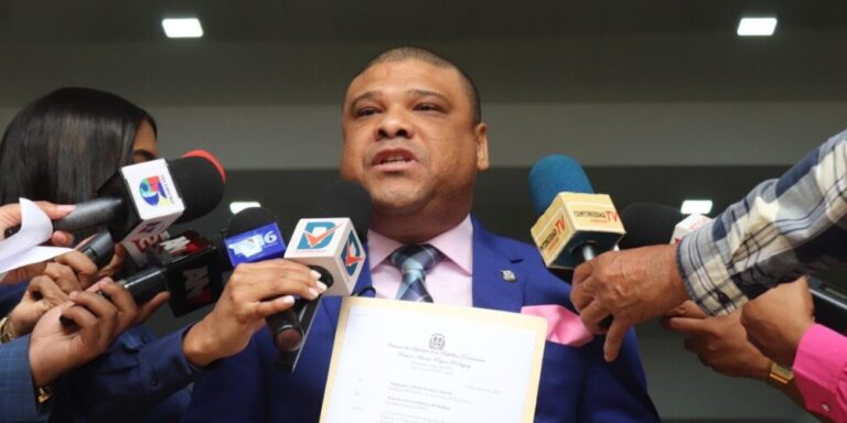 Piden fortalecer procesos impidan narcotráfico en política #FVDigital