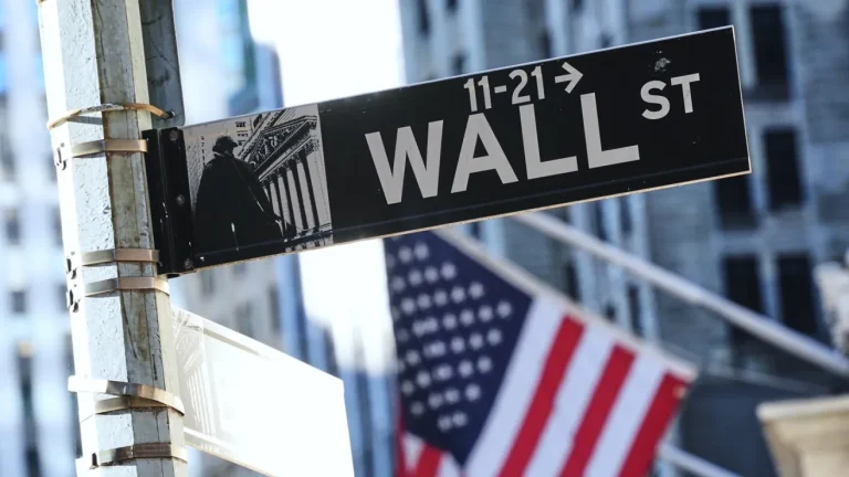 Wall Street experimenta una fuerte caída ante dudas sobre la IA y las tasas de interés #FVDigital #FelixVictorino