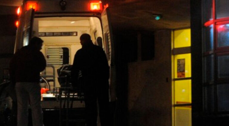 Encerrado en una vivienda junto a su hermanito