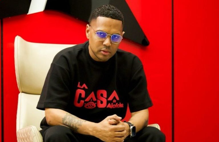 Santiago Matías anuncia no habrá Prime Time esta noche en La Casa de Alofoke 2
