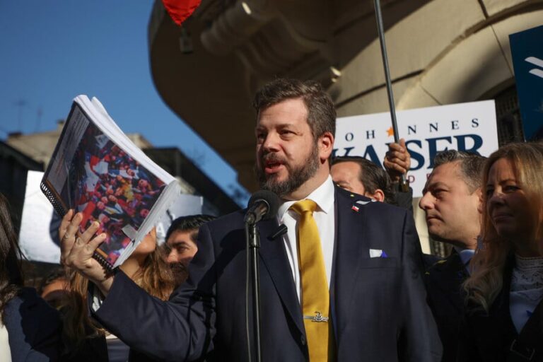 La molestia del candidato presidencial chileno ante pregunta irónica de periodista #FVDigital