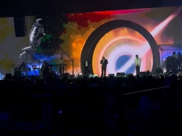 La lluvia no para la gran fiesta de Ilegales #FVDigital