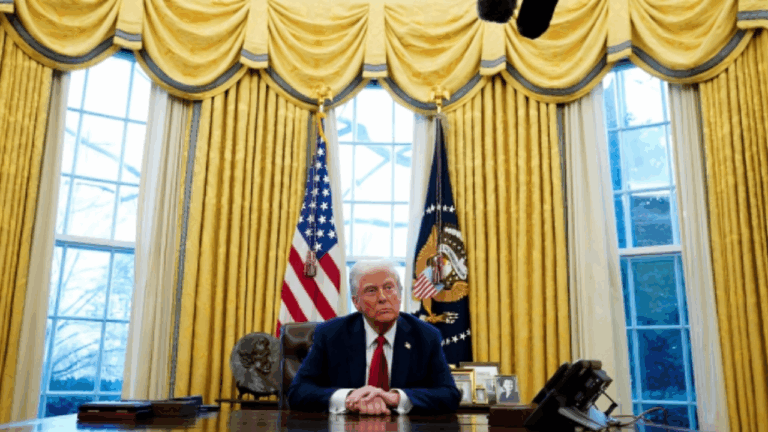 Interrupción en Conferencia de Salud en Washington D.C. tras Desmayo de Ejecutivo Farmacéutico