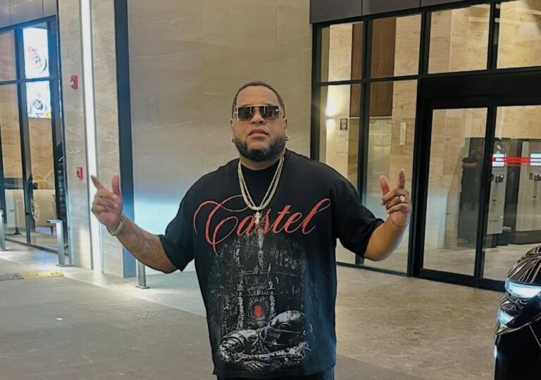 Romeo Santos expresa apoyo al reality dominicano La Casa de Alofoke 2