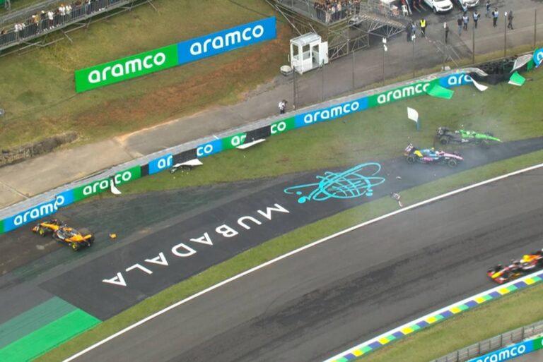 Vídeo F1 | Piastri falla en la sprint de Brasil; choque y bandera roja #F1 #FVDigital