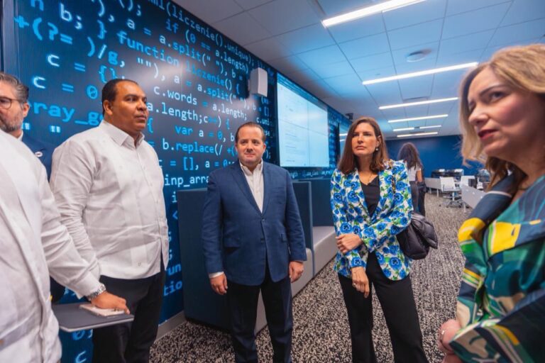 Ministro Paliza encabeza misión oficial a Centros de Excelencia de Inteligencia Artificial de NVIDIA en Miami