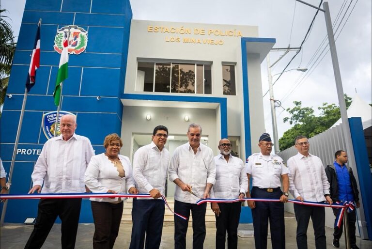 Inauguran Estación Policial en Los Mina Viejo – #DeInteres   #FVDigital