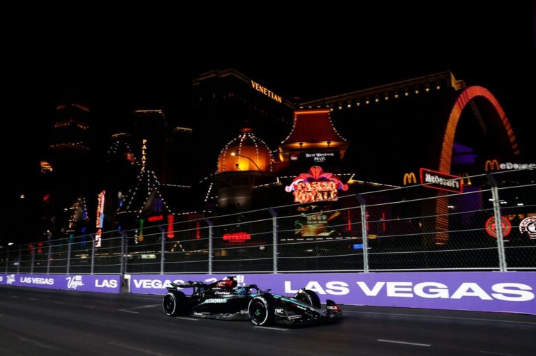 Russell revela por qué un Mercedes más completo que en 2024 no ayuda en Las Vegas #F1 #FVDigital