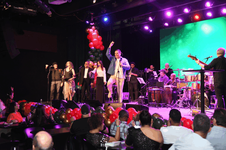 Navidad entre Amigos 2025″ invita a celebrar tu “Angelito Navideño