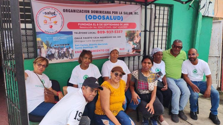 Odosalud Realiza operativo médico barrio San Carlos #FVDigital