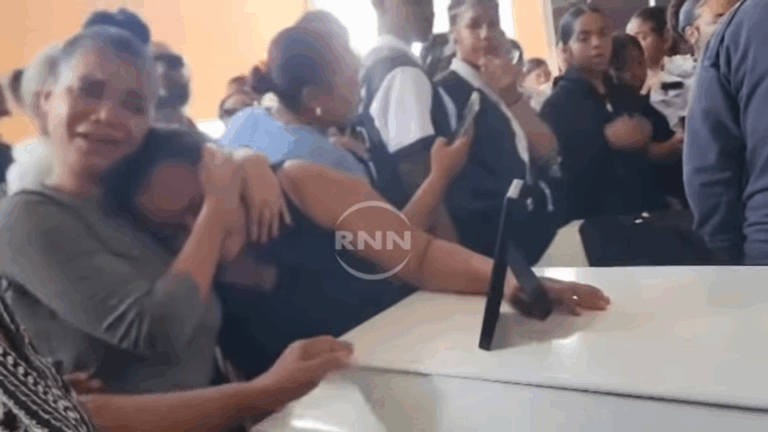 Jueza ordena prisión preventiva a hombre acusado de ataque a madre e hija en Santo Domingo Este