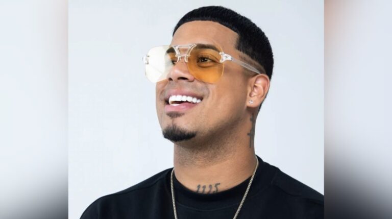 Michael Flores lidera competencia en La Casa de Alofoke 2