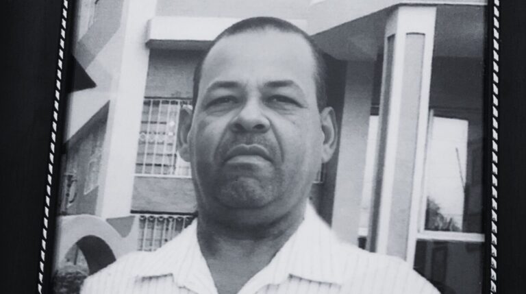 Avanza investigación sobre fallecimiento de exagente policial en Sánchez Ramírez