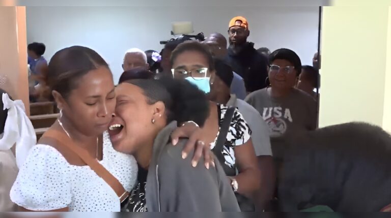 Comunidad de Villa Mella consternada tras incidente trágico que involucra a una familia #FVDigital #FelixVictorino