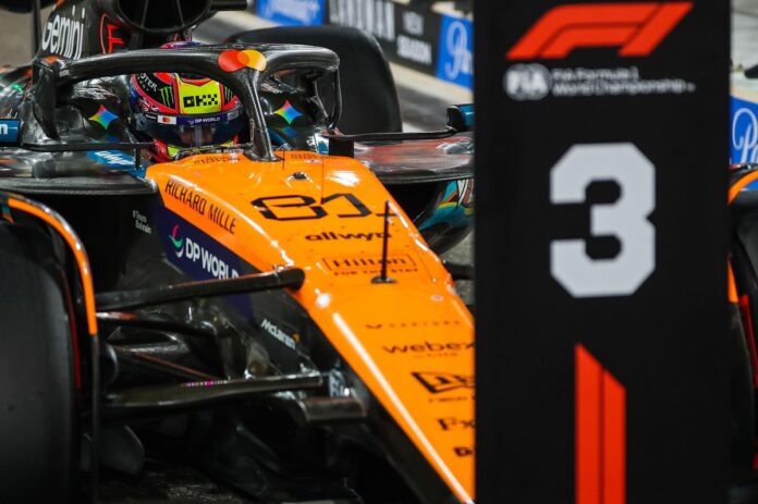 1765106407_oscar-piastri-mclaren.jpg