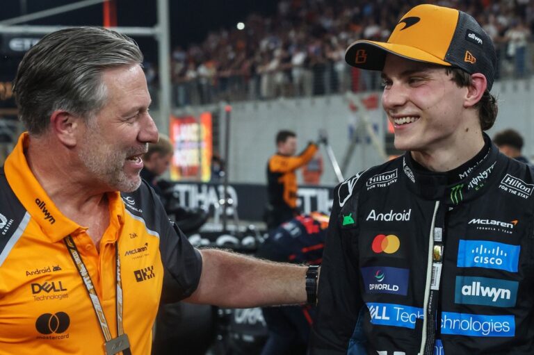 Brown “convencido” de que Piastri será futuro campeón de F1 con McLaren #F1 #FVDigital