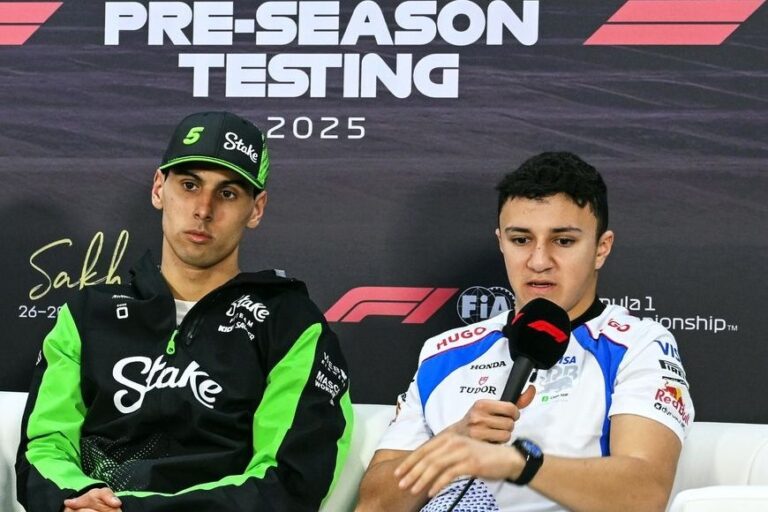 Los rookies definen a Verstappen como su “padre” y a Alonso como “leyenda de las radios” #F1 #FVDigital