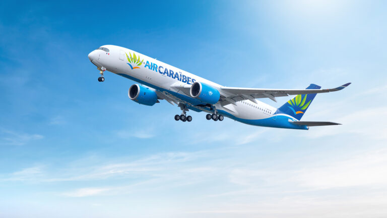 Air Caraïbes inaugura nueva ruta aérea entre París y Samaná – #DeInteres   #FVDigital