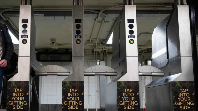 MTA amplía las barreras contra la evasión de tarifas