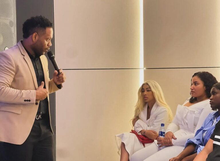 Yailin La Más Viral inaugura formalmente su iglesia #FVDigital