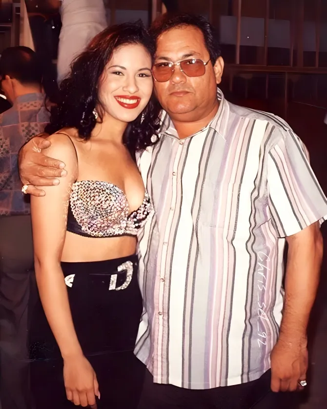 abraham-junto-a-su-hija-selena.webp.webp