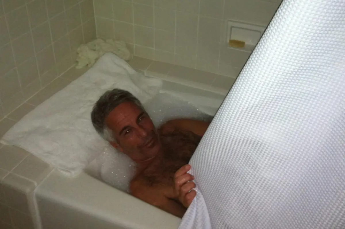 epstein-naked-bathtub-comp.jpg