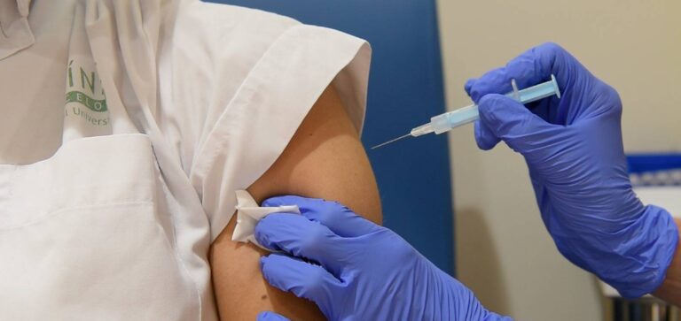 Salud Pública recibe respaldo ciudadano en campaña de vacunación