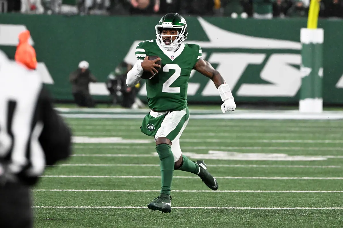 jets-quarterback-tyrod-taylor-2-116471904.jpg