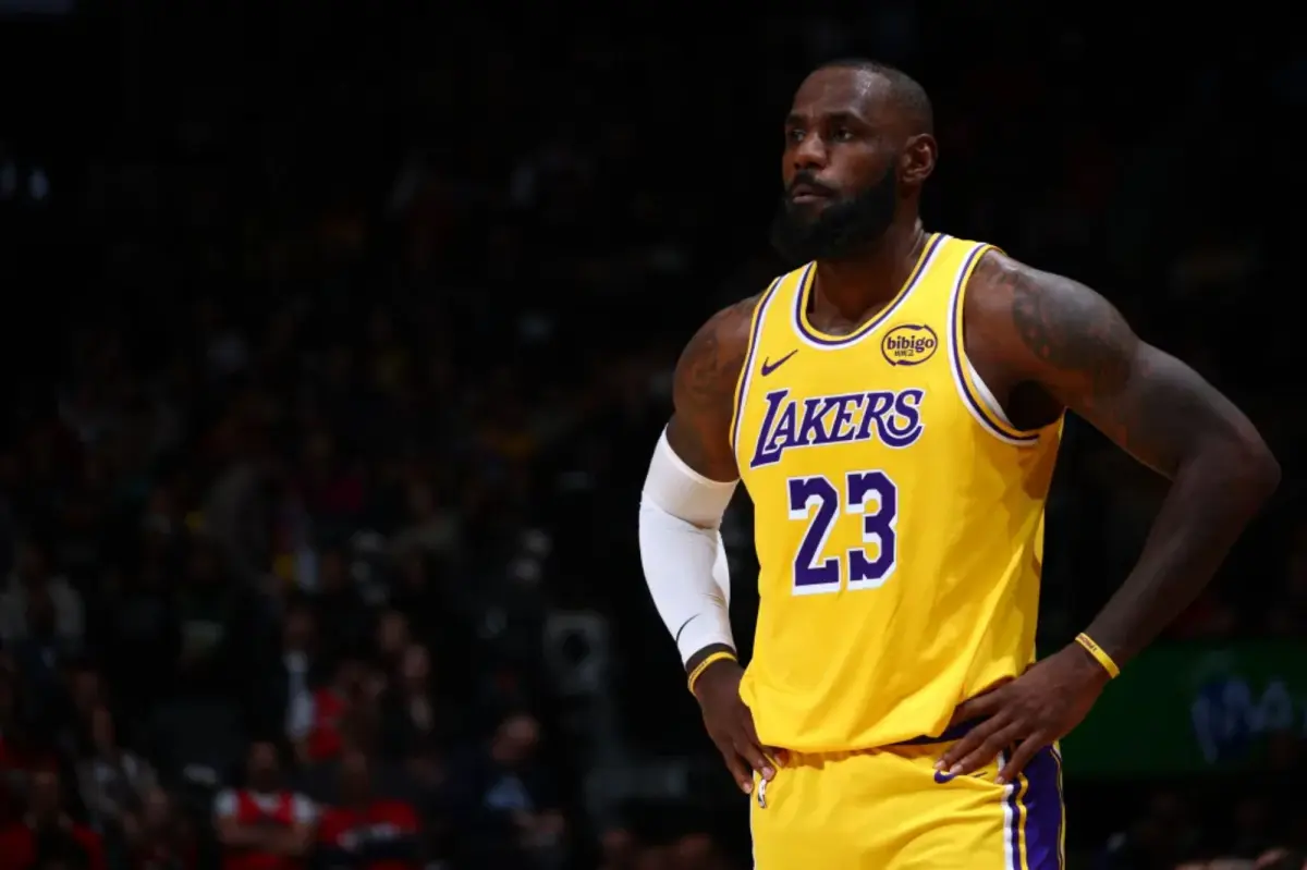Se rompe la racha histórica de LeBron James: 1,297 partidos consecutivos con al menos 10 puntos