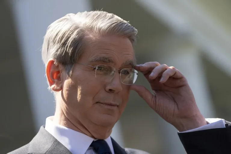 Secretario del Tesoro de EE.UU. califica de imprudentes los aranceles de represalia de la UE por caso Groenlandia