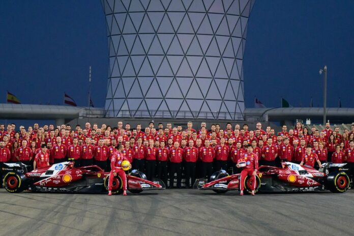 ferrari-team-picture.jpg