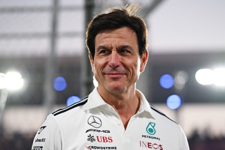 Cómo Toto Wolff se convirtió en el multimillonario jefe del equipo Mercedes de F1 #F1 #FVDigital