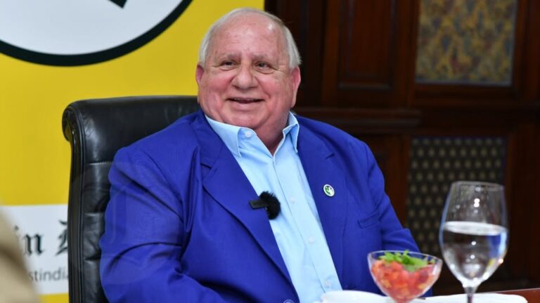 Elizabeth Silverio defiende al doctor Fadul ante cuestionamientos de Nuria Piera sobre tratamiento para autismo