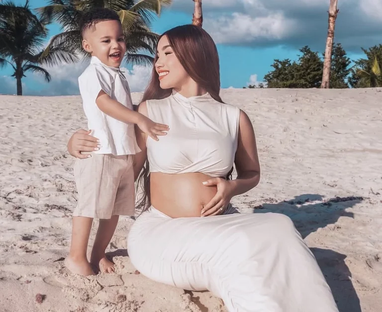 Litzy Berlina, hija de la influencer Ana Carolina, anuncia que espera su segundo bebé