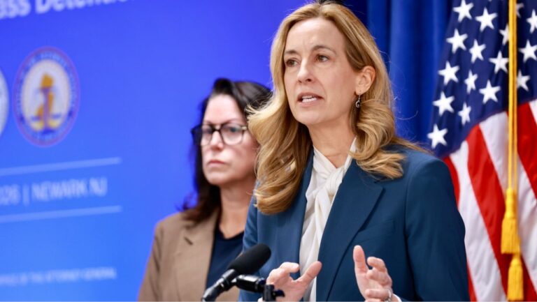 Nueva Jersey demanda a Seguridad Nacional