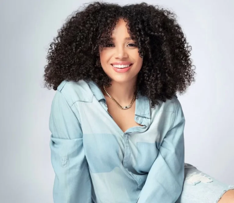 Chelsy Bautista interpone querella contra fiscal y agentes policiales por operativo erróneo y robo de prendas